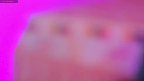 Snapshot of alicekiing_ chatting on October 21, 2:49 am ALICEKIING online show from October 21, 2:49 am