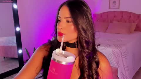Snapshot of alicekiing_ chatting on October 8, 3:02 am ALICEKIING online show from October 8, 3:02 am