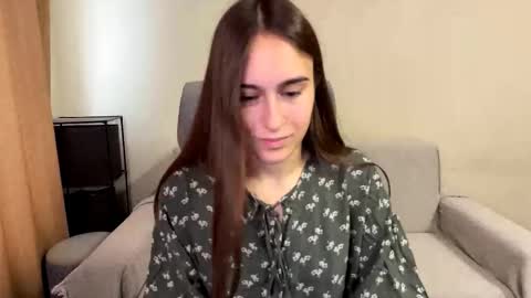 alicekollt online show from October 18, 1:26 pm