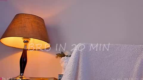 Elle online show from February 27, 10:44 am