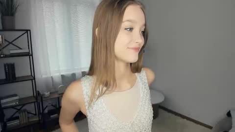 Serena online show from November 2, 8:25 am