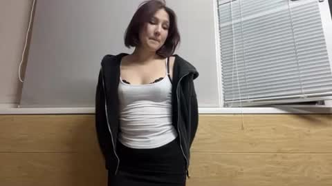 alicemeow332 online show from June 26, 7:41 pm