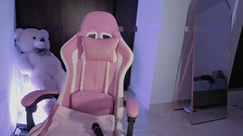 alice online show from April 11, 1:10 am