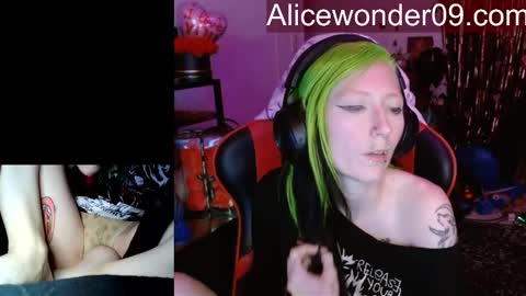 Alice online show from February 13, 7:33 am