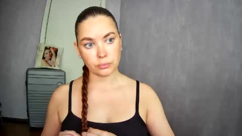 AlicexFresh online show from July 31, 11:44 am