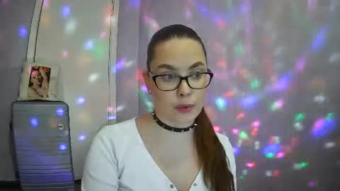 AlicexFresh online show from April 19, 2:07 pm