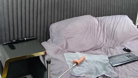 alicia beggs online show from March 12, 9:13 pm