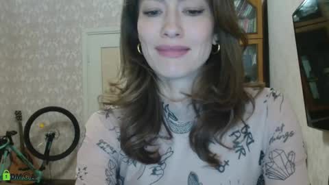 Alicia online show from March 24, 4:46 pm