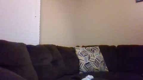 Snapshot of aliendick2274 chatting on October 27, 6:35 am aliendick2274 online show from October 27, 6:35 am