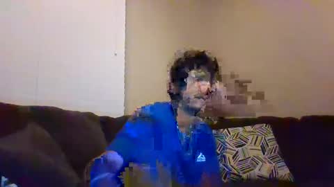 Snapshot of aliendick2274 chatting on October 9, 2:17 am aliendick2274 online show from October 9, 2:17 am