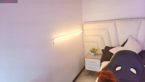 Aliice Reed online show from September 30, 1:32 pm