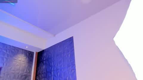 Alice online show from October 3, 8:06 pm