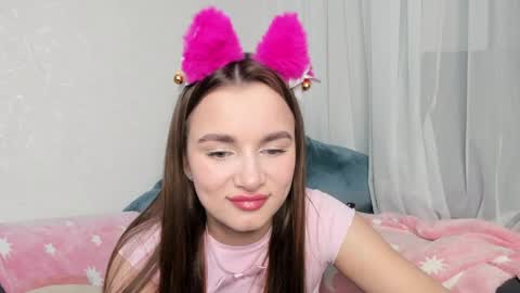 Alina online show from April 21, 8:05 pm