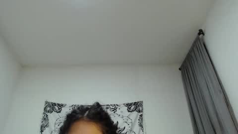 Snapshot of alinawoolf_ chatting on February 4, 5:53 am Ali online show from February 4, 5:53 am