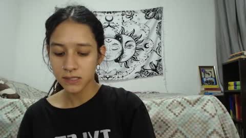 Snapshot of alinawoolf_ chatting on December 26, 1:40 am Ali online show from December 26, 1:40 am