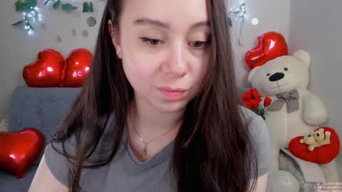 AlinaXRose online show from May 24, 11:33 pm