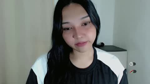 Shanti xhey online show from February 16, 6:28 pm