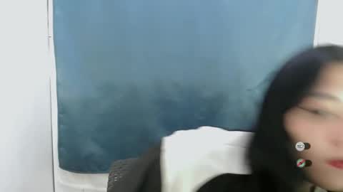 Shanti xhey online show from April 9, 10:10 am