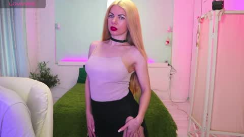 Alisa Aleks online show from April 8, 5:10 am