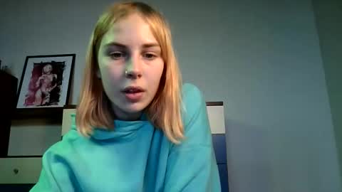 Alisa online show from October 16, 11:21 am