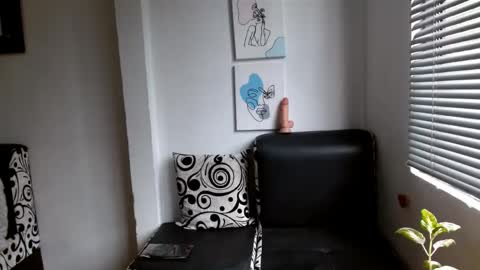 Alisonturbay online show from April 15, 2:53 pm