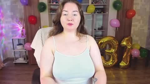 alissdaisyy online show from May 22, 9:27 am