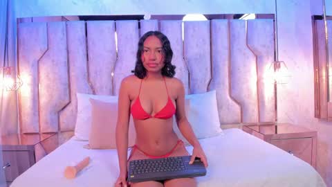 alisse_myers online show from May 7, 3:24 am