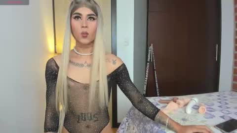 alisson online show from February 19, 1:54 pm