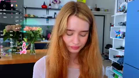 Alivia    online show from July 26, 9:40 am