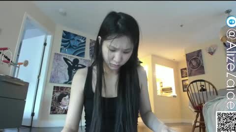 Alize Zaide online show from May 19, 7:43 pm