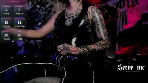   online show from December 22, 9:32 pm