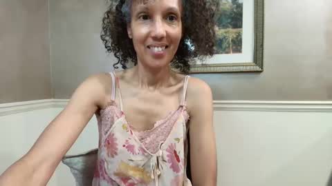 wishlist on bio online show from April 13, 8:46 pm