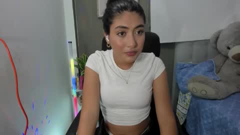 Nana online show from November 15, 4:36 am