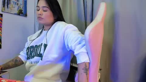 allison online show from July 12, 12:25 am