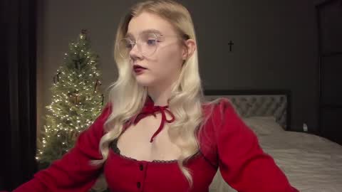 ALOTROPP NOT BABY online show from January 5, 7:28 pm