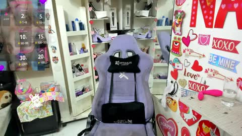 allsson_miller online show from April 5, 9:56 pm