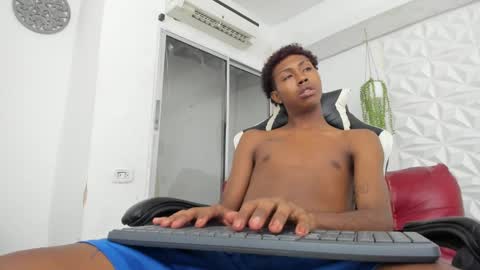 alluringangel01 online show from October 5, 2:53 am