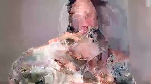 ally_monts online show from January 18, 1:14 am