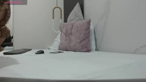 ALMA FENIX  online show from February 28, 9:23 pm