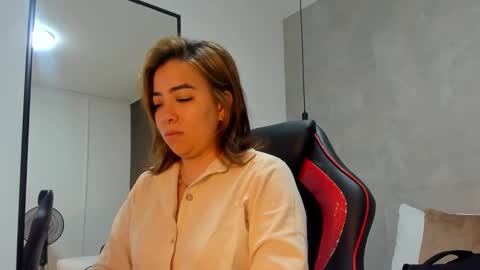 ALMA FENIX  online show from October 27, 12:27 pm