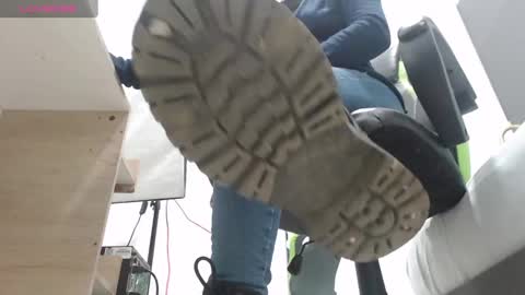 ALMA FENIX  online show from March 3, 12:06 pm