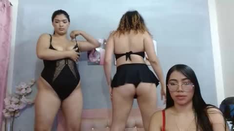 alma_meza online show from May 30, 6:50 pm