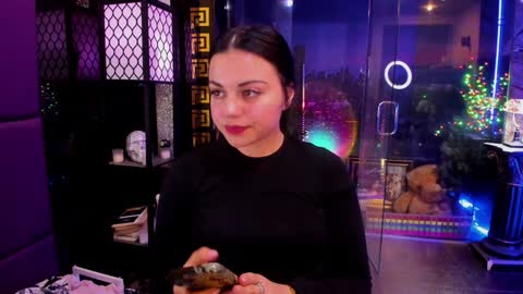 Alma online show from October 11, 9:36 am