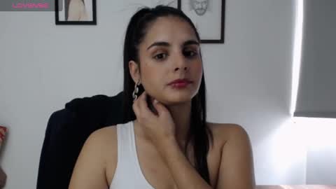 Arhantxa online show from January 3, 6:46 pm