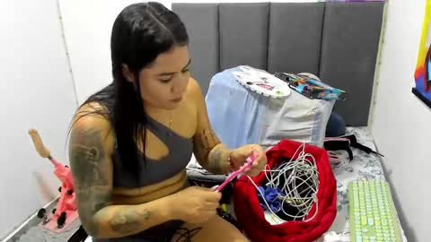 Alma online show from February 21, 8:49 pm