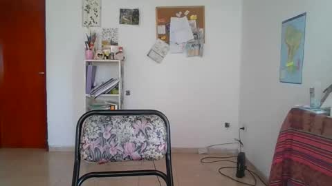 almondwithlove online show from February 28, 4:00 pm