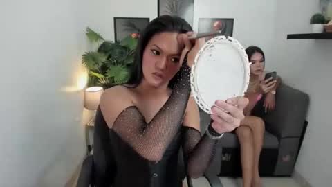 alondra_smith69 online show from May 31, 6:12 am