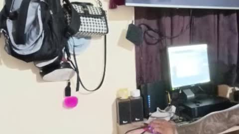 Contreras online show from February 10, 2:36 am