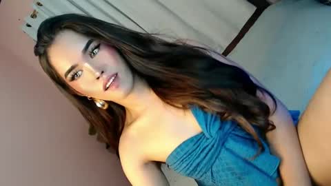 Snapshot of alove_too_last chatting on February 27, 1:28 pm LEXY online show from February 27, 1:28 pm