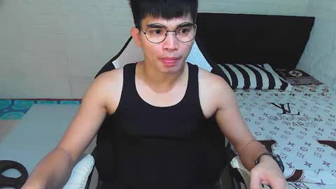 Angelo online show from December 15, 6:09 am